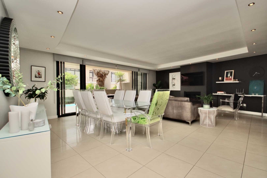 To Let 3 Bedroom Property for Rent in Sunset Beach Western Cape